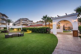 Galaxy Beach Resort BW Premier Collection