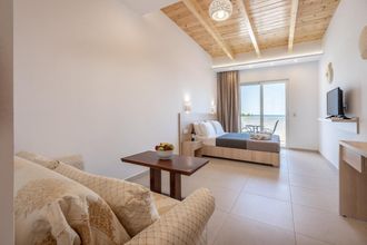 Bivalvia Beach Plus