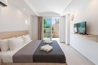 Bivalvia Beach Plus