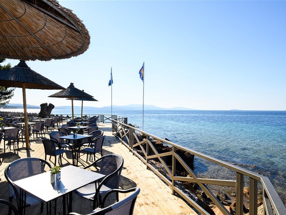beach bar