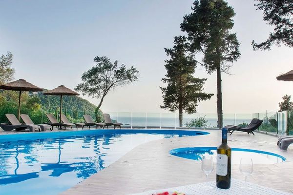 Blue Princess Beach (ex. Elly Beach)