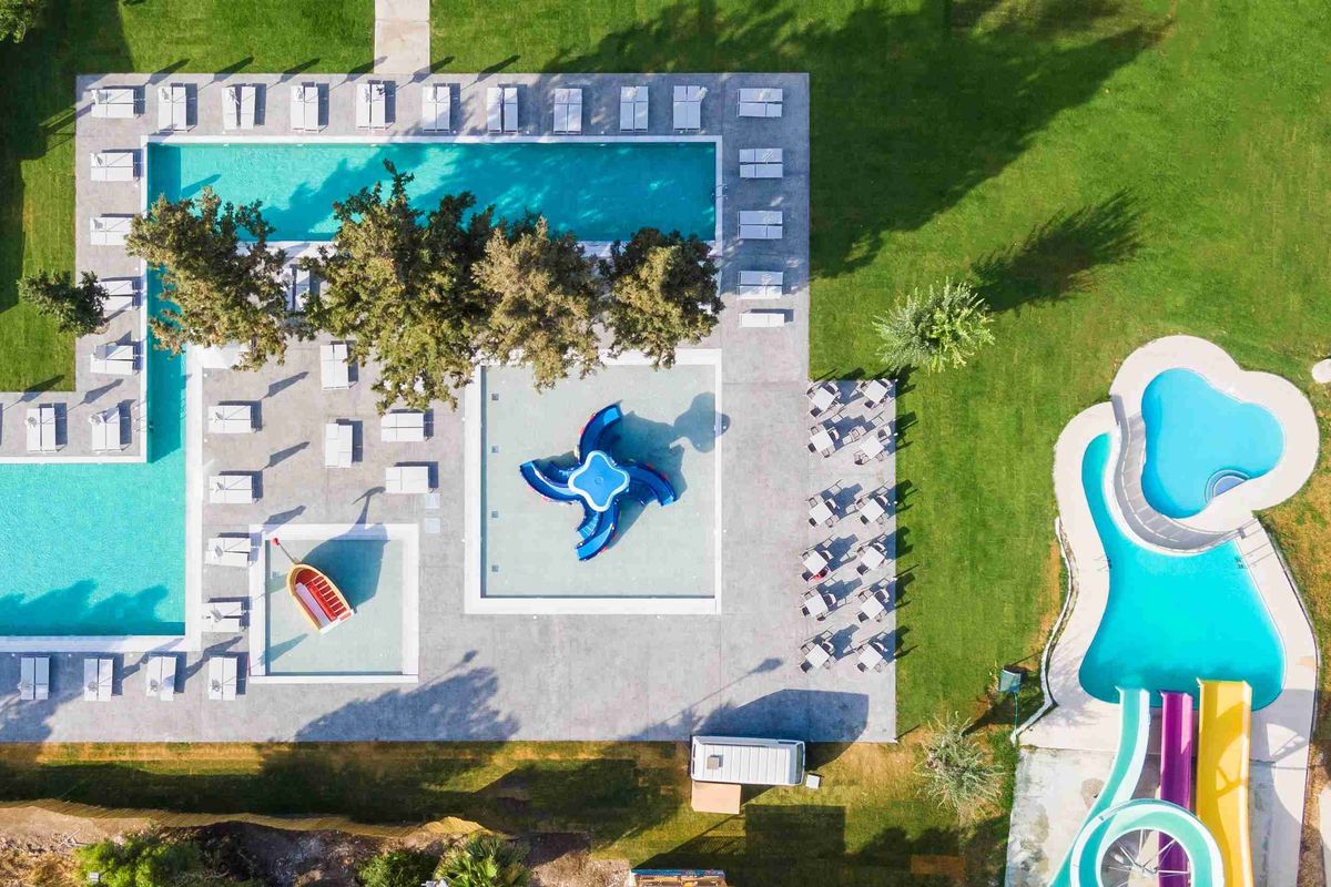 Blue Sea Holiday Village (ex. Dessole Lippia Golf Resort) - basen