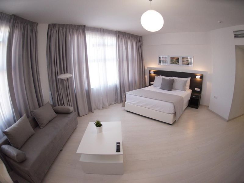 Boss Boutique Athens 5*