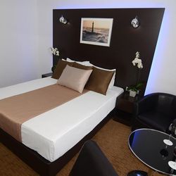 Breeze Boutique Athens Breeze Boutique Athens