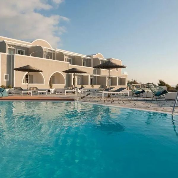 Caldera's Dolphin (Santorini)