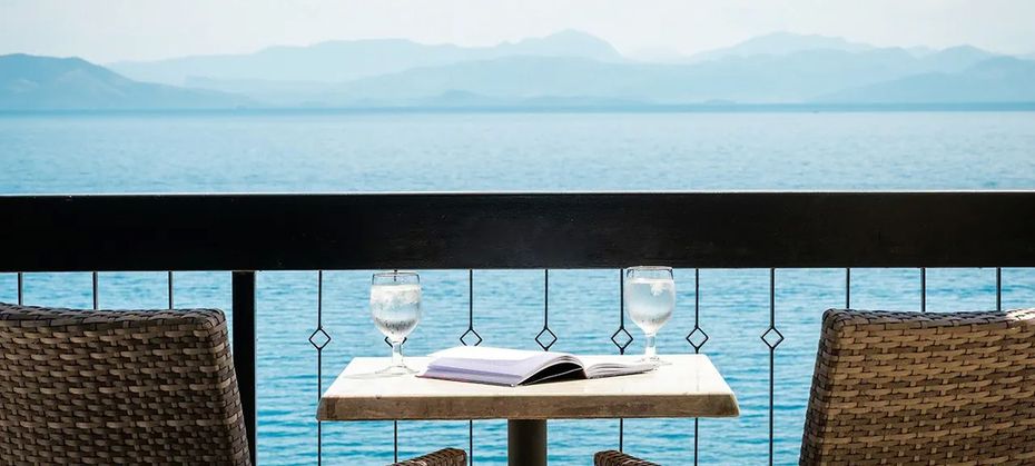 Canvas by Mitsis Belvedere (Agios Ioannis)