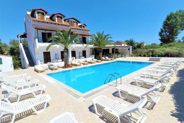 Captains Studios Apartments Corfu
