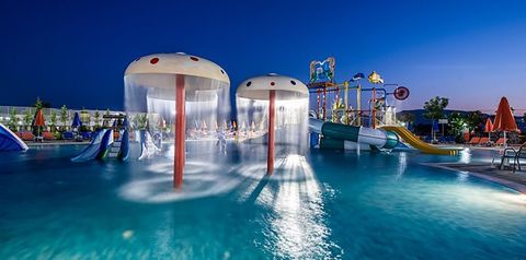 basen, aquapark, zjeżdżalnia