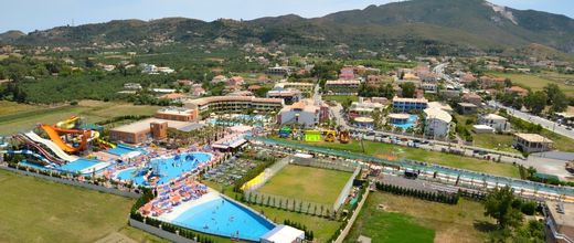 Caretta Beach (Kalamaki)