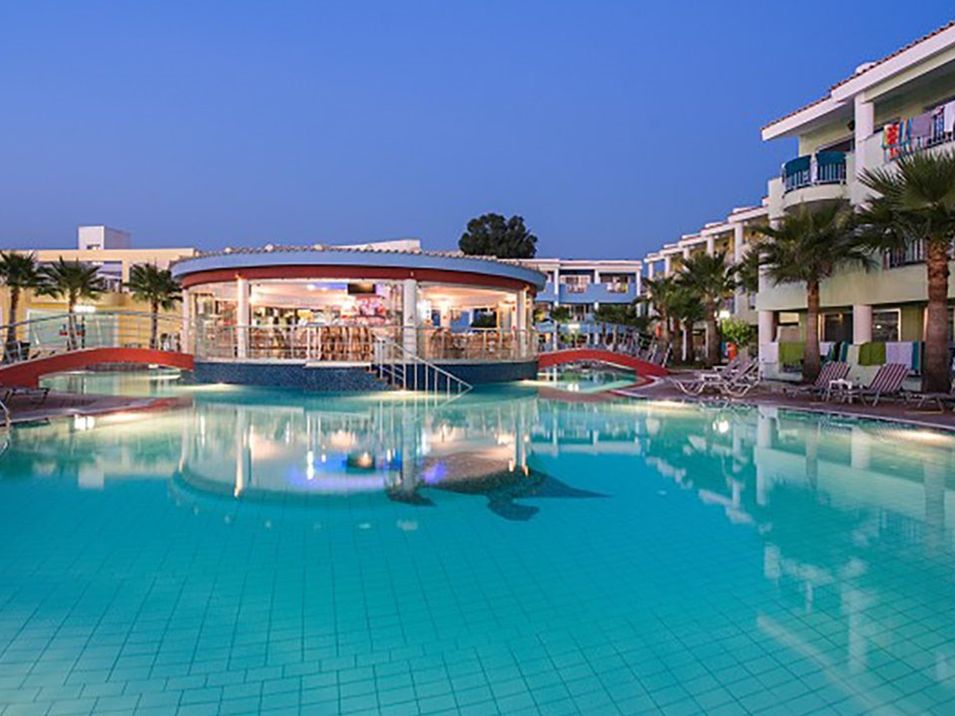 teren hotelu, basen