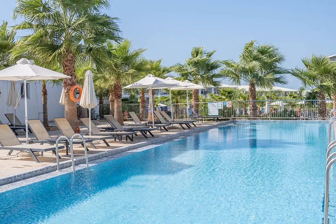 Caretta Paradise - basen