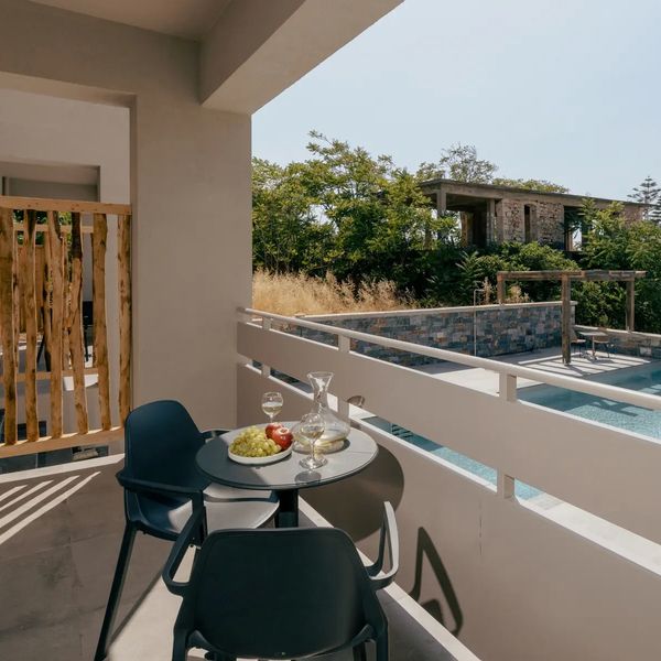 Casa D' Oro Suites