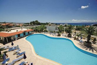 Coliseum Studios Apartments