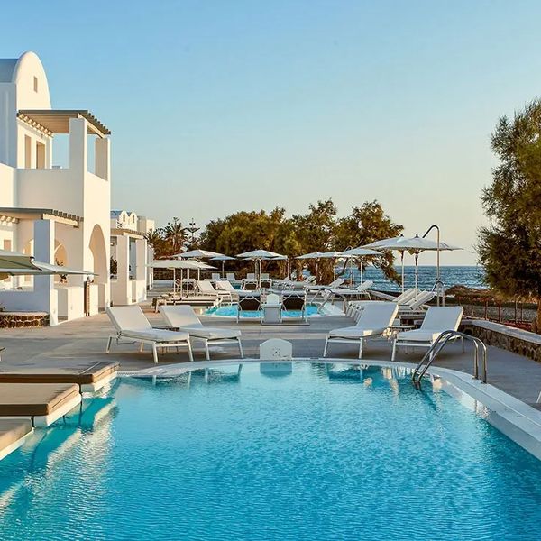 Costa Grand