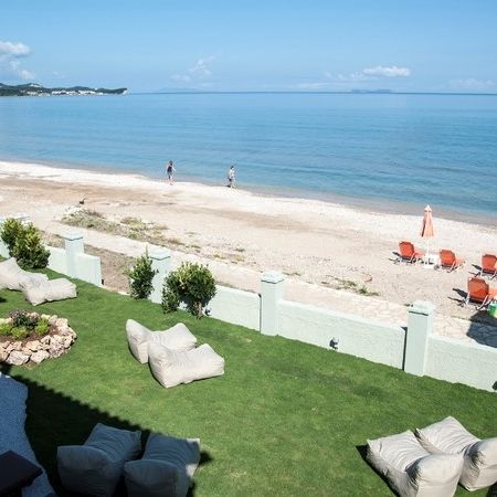 Cressida Seaside Apartments