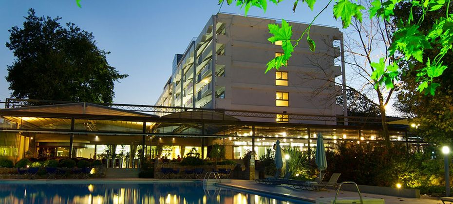 Cronwell Platamon Resort