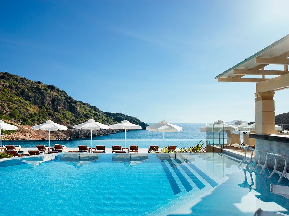 basen, pool bar