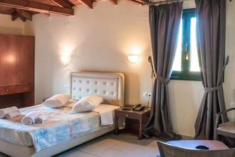 Diogenis Blue Palace