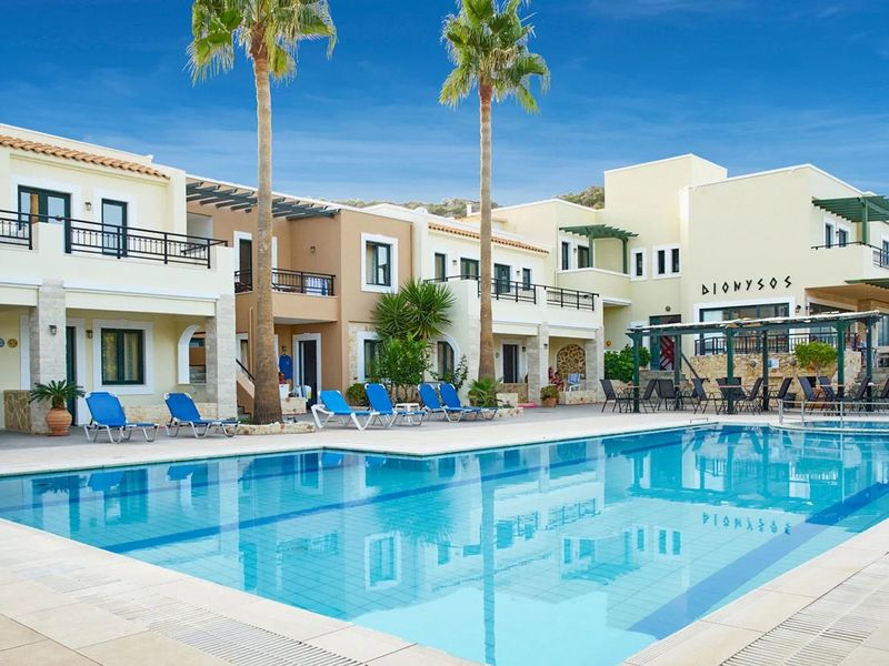 Dionysos Apartments and Studios