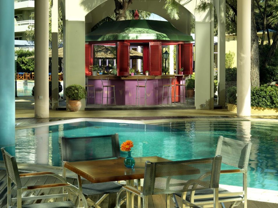 basen, pool bar