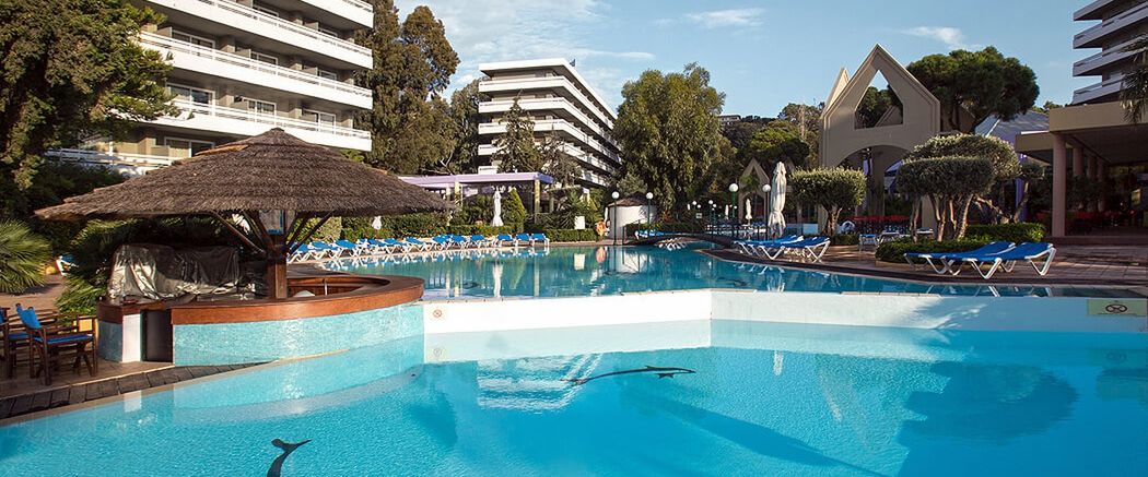 obiekt, teren hotelu, basen