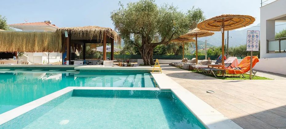 Dioscuri Luxury Apartments