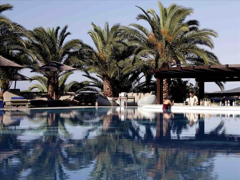 basen, pool bar