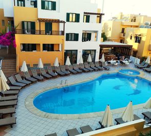 Elmi Suites