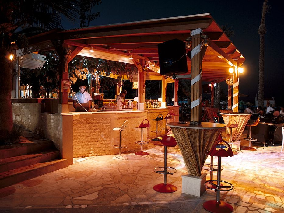drink bar