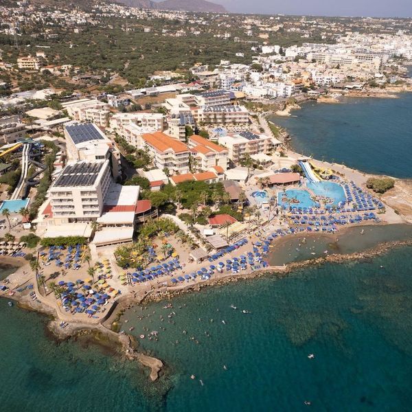 Eri Beach & Village