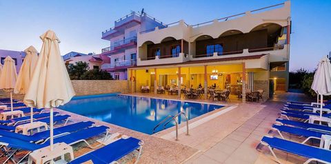 obiekt, teren hotelu, basen