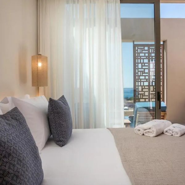 Este Elegant Suites & Villas
