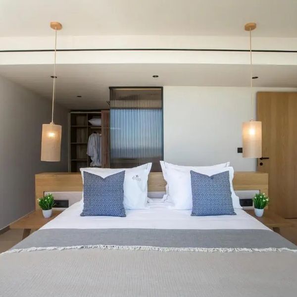 Este Elegant Suites & Villas