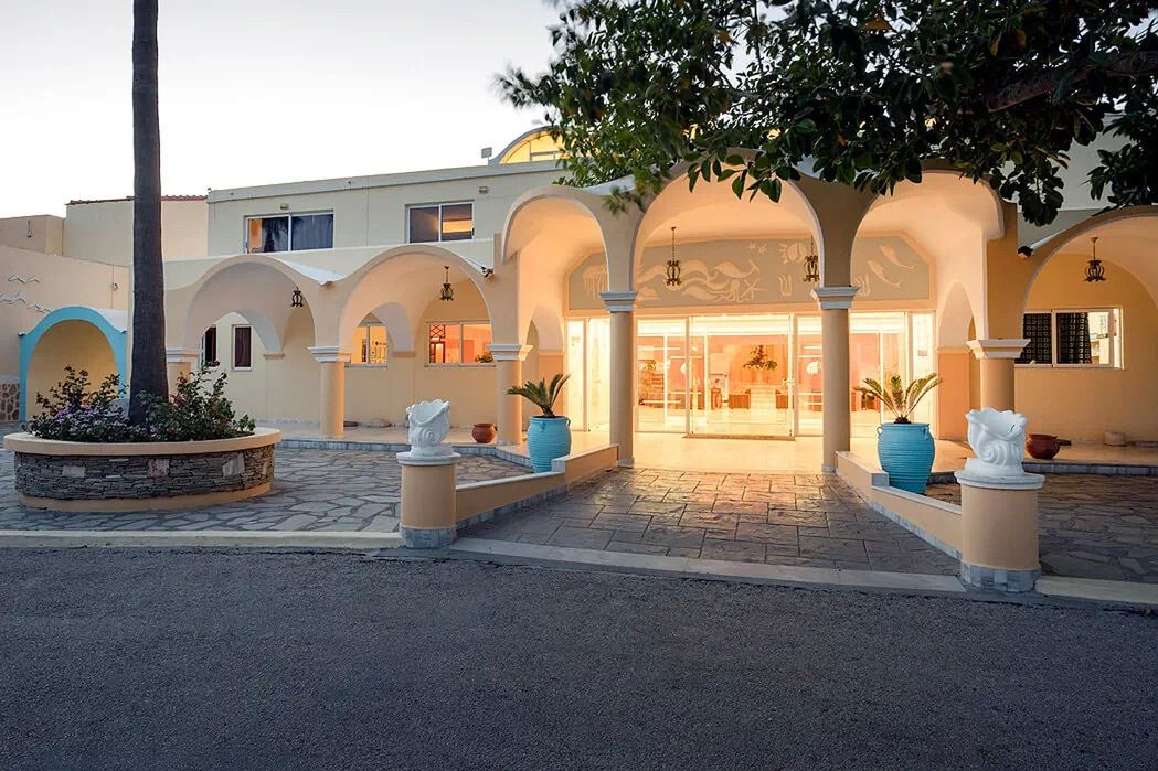 Euro Village Achilleas - budynek główny