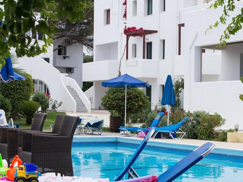 Eva Suites 3*
