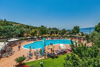Evia Riviera Resort ex Amarynthos Resort