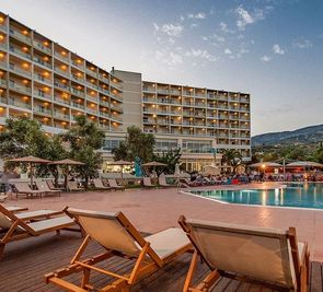 Evia Riviera Resort (ex. Amarynthos Resort)