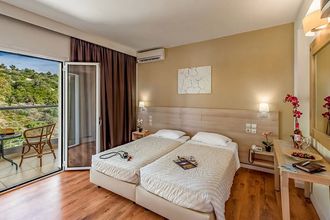 Evia Riviera Resort ex Amarynthos Resort