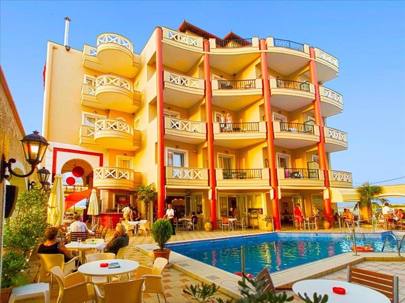 basen, pool bar