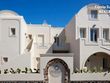 Top Oia