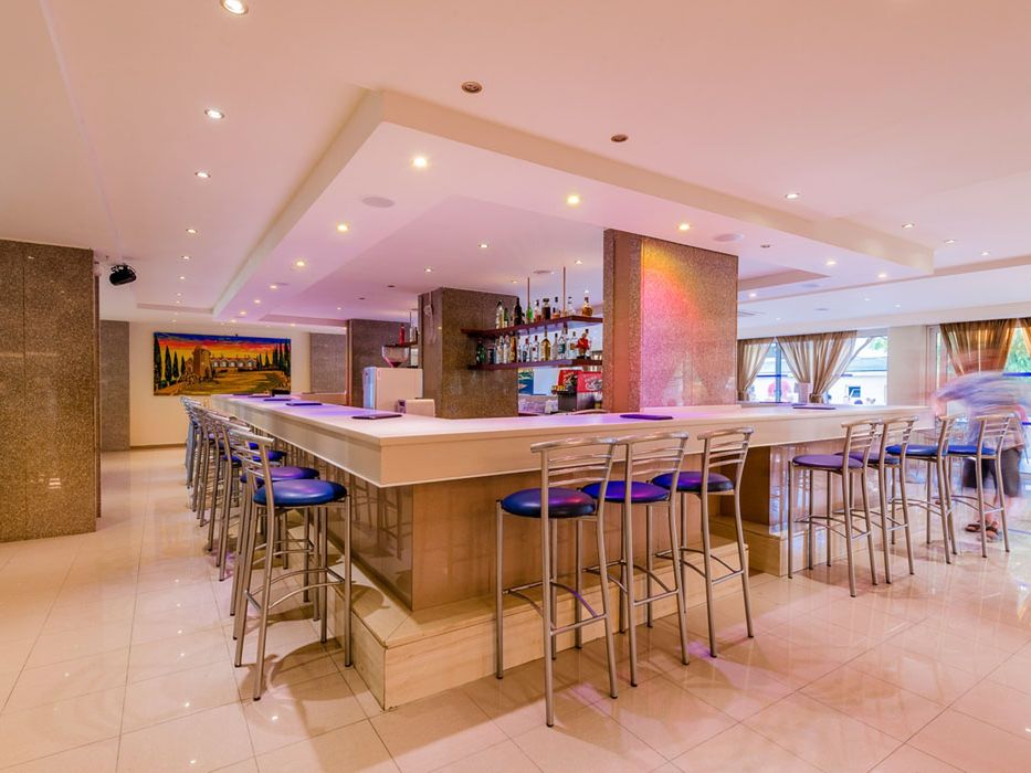 drink bar