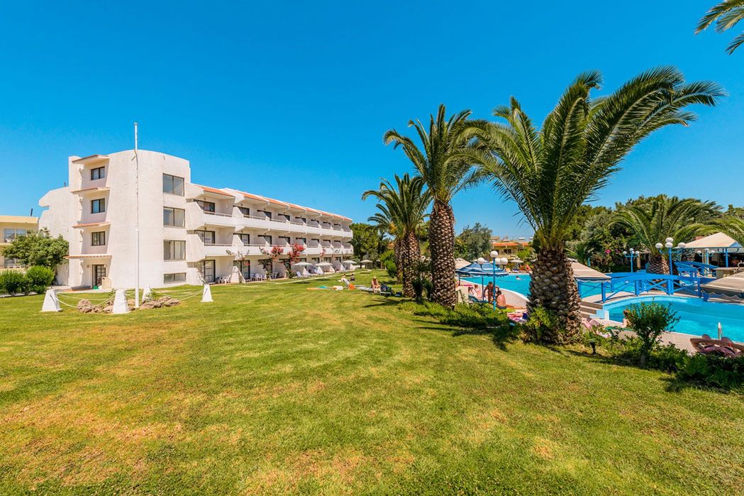 Filerimos Village - teren hotelu