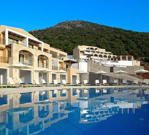 Filion Suites Resort