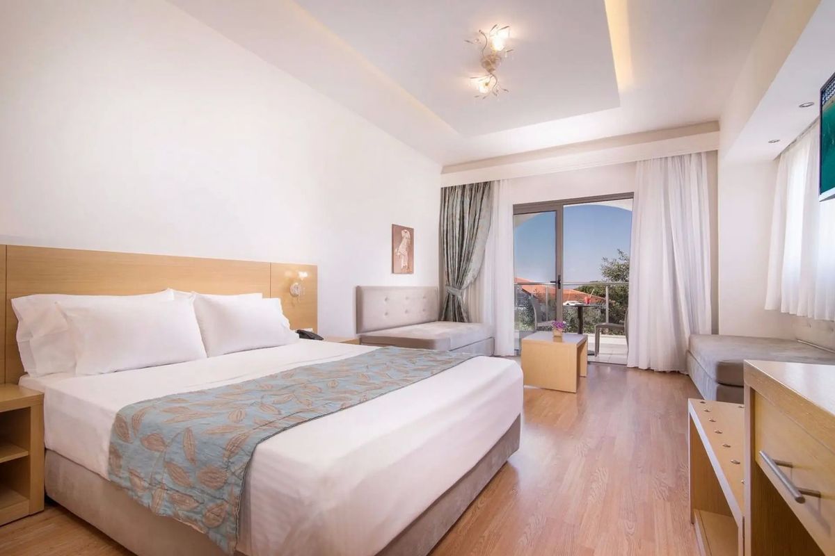 Flegra Palace - pokój