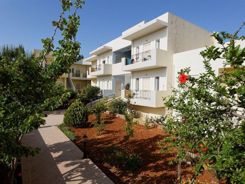Fotis Studios Apartments