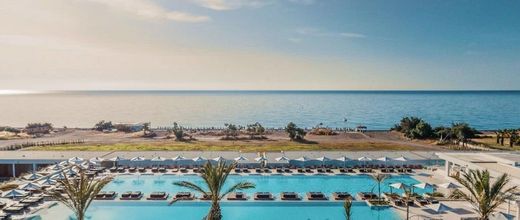 Gennadi Grand Resort