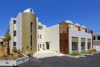 Giannoulis Santa Marina Plaza