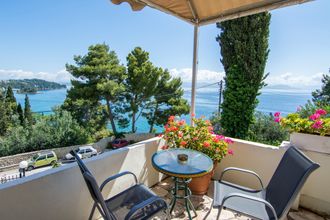 Golden Alexandros Perama