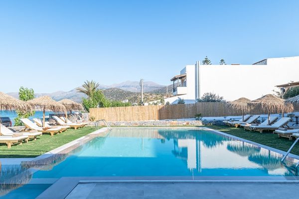 Golden Bee Lifestyle (ex Triton)