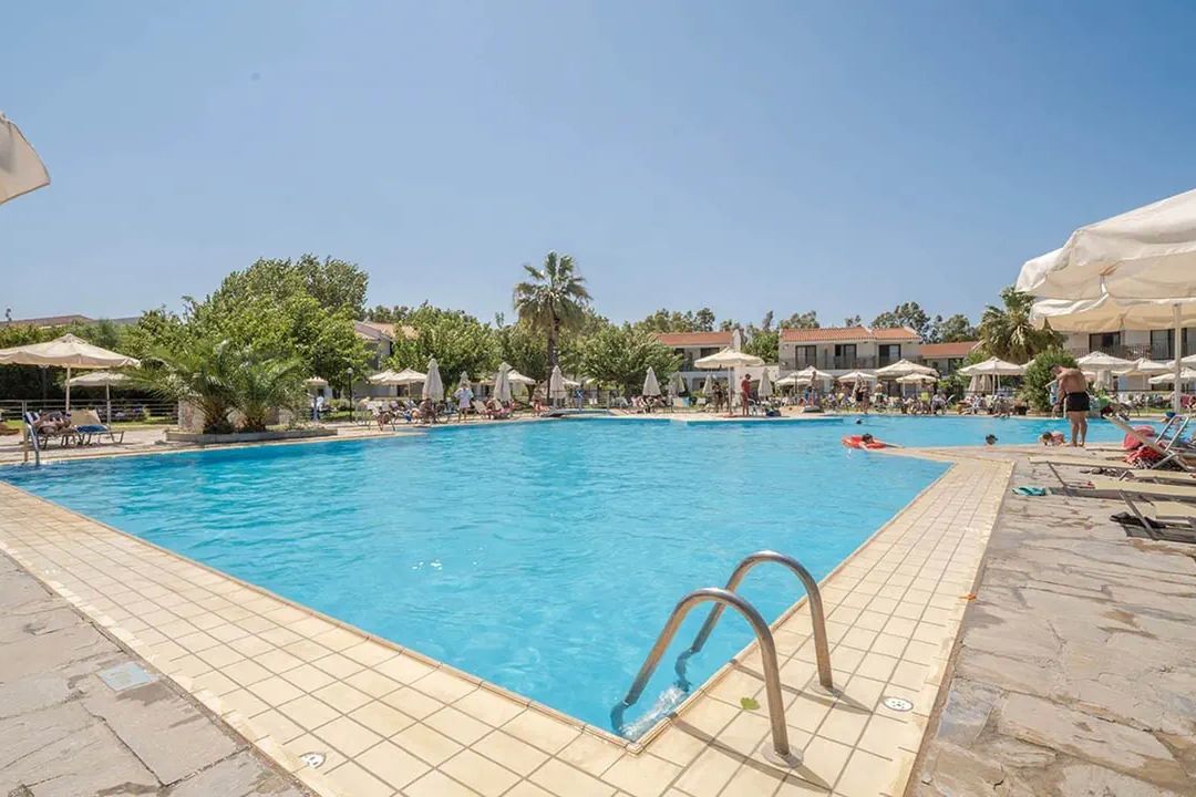 Golden Coast - basen